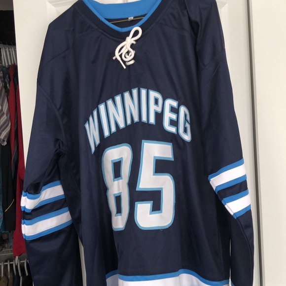Winnipeg Jets signed jersey - Picture 5 of 8
